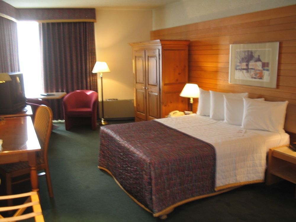 Hotels Gouverneur Римуски Экстерьер фото
